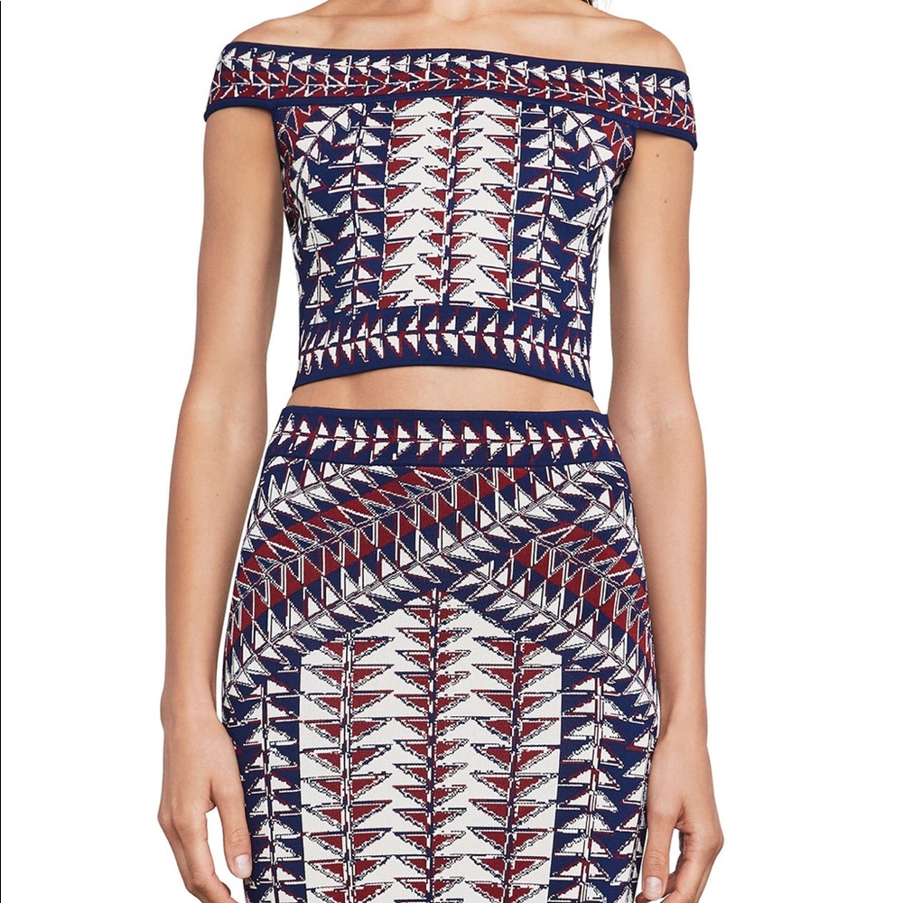 Bcbg Kayann top & Leger skirt combo